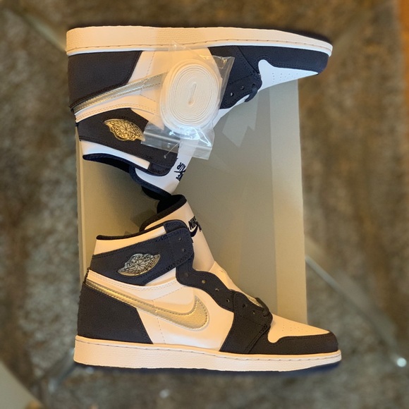 Jordan 1 Midnight Navy - Picture 8 of 9